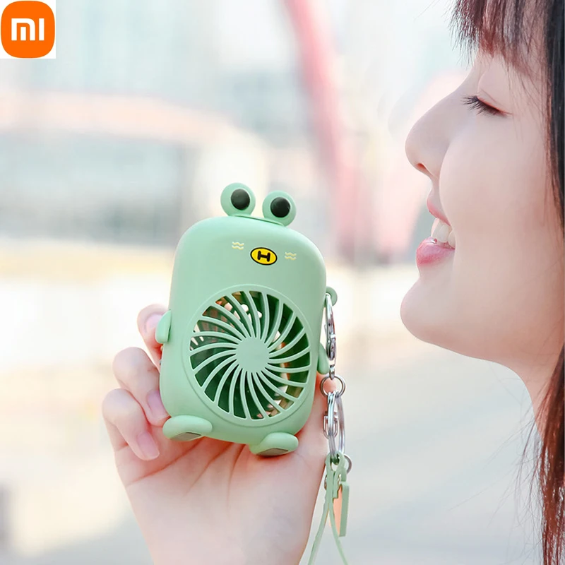 

Мини-брелок Xiaomi с USB-портом для зарядки