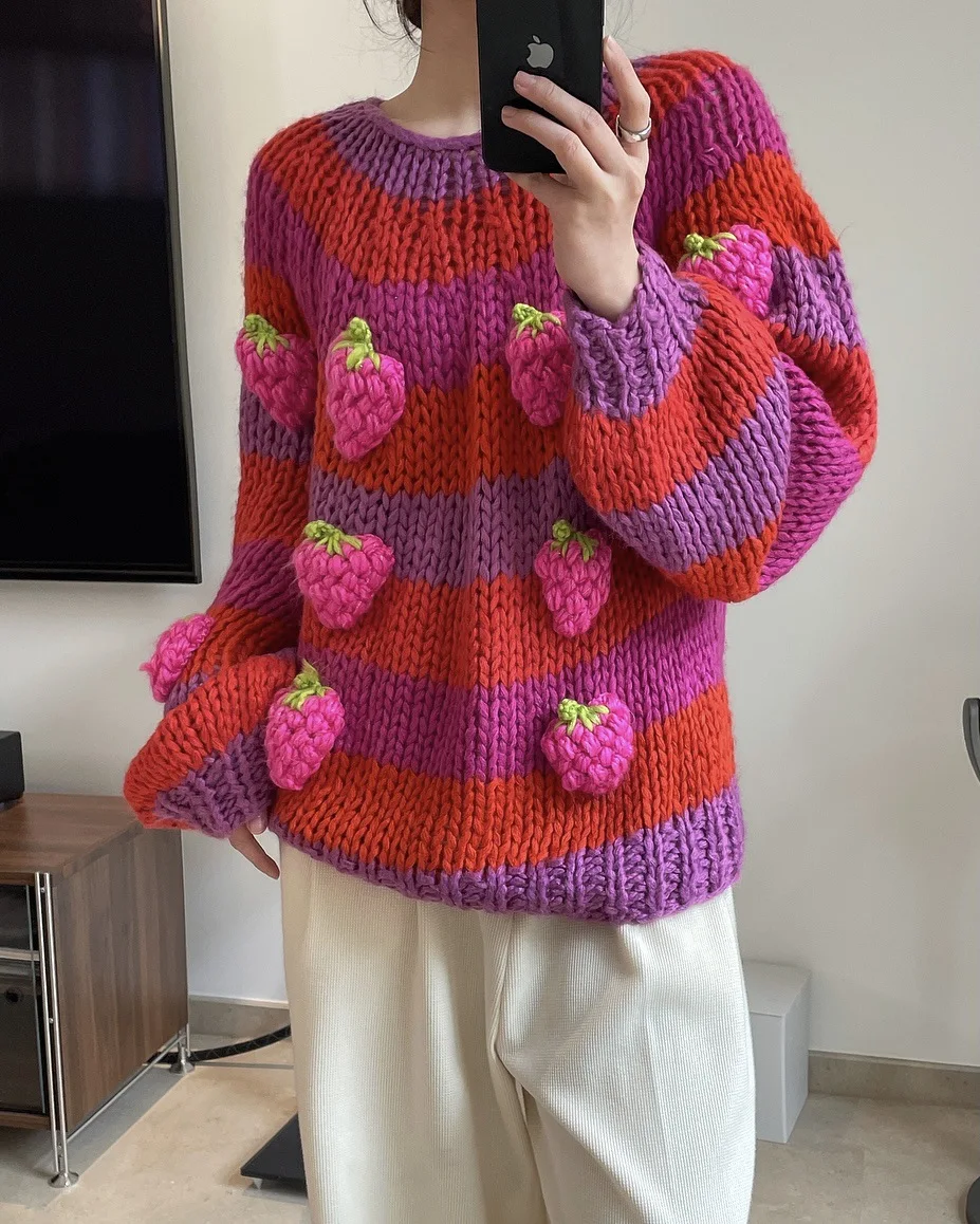

2022 Loose Sweet Japanese Women Sweaters Strawberry Embroidery Knit Female Tops Korean Vintage Elegant Loose Cute Kawaii Outwear