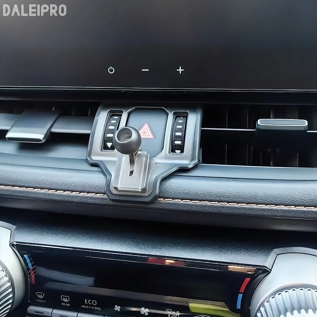 Фото Специальный держатель мобильного телефона для Toyota RAV4 XA50 2019 2020 2021-2025, автомобильное беспроводное зарядное устройство Qi для телефона, автомобильное зарядное устройство MagSafe №2