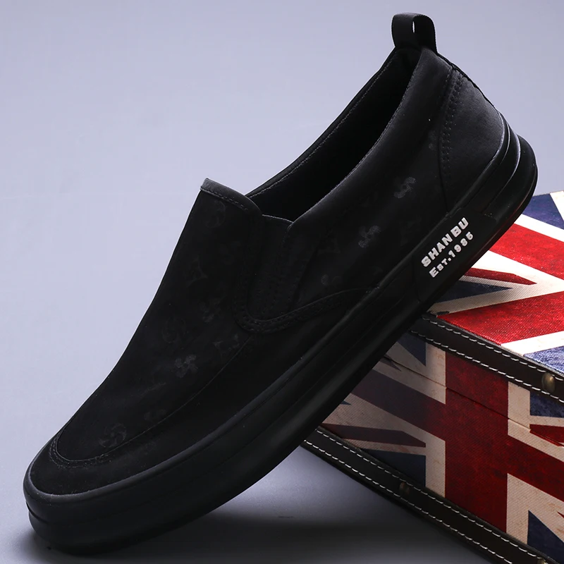 Рисунок 3 - Мужские туфли на плоской подошве