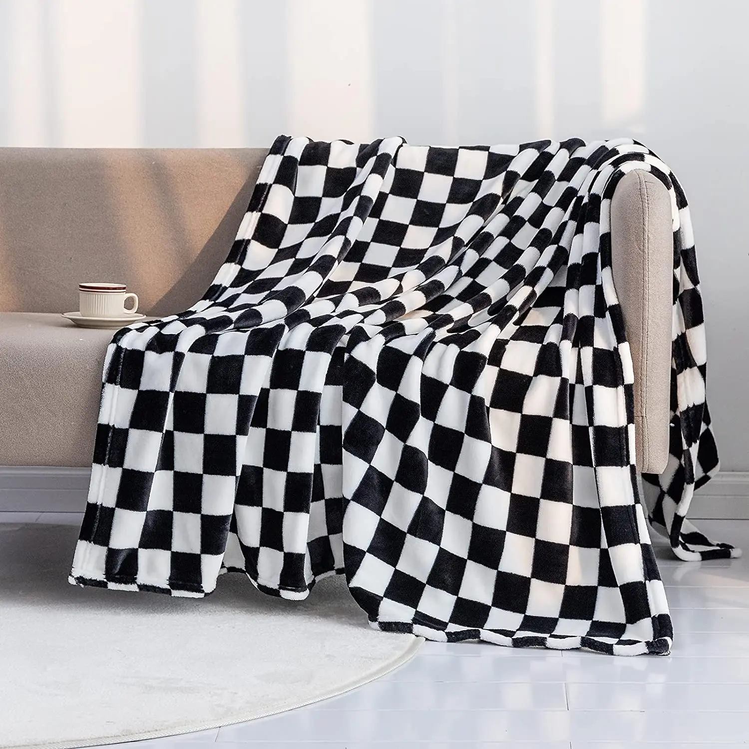 

Throw Flannel Blanket with Checkerboard Grid Pattern Soft Throw Blanket for Couch Bed,Sofa Luxurious Warm and Cozy