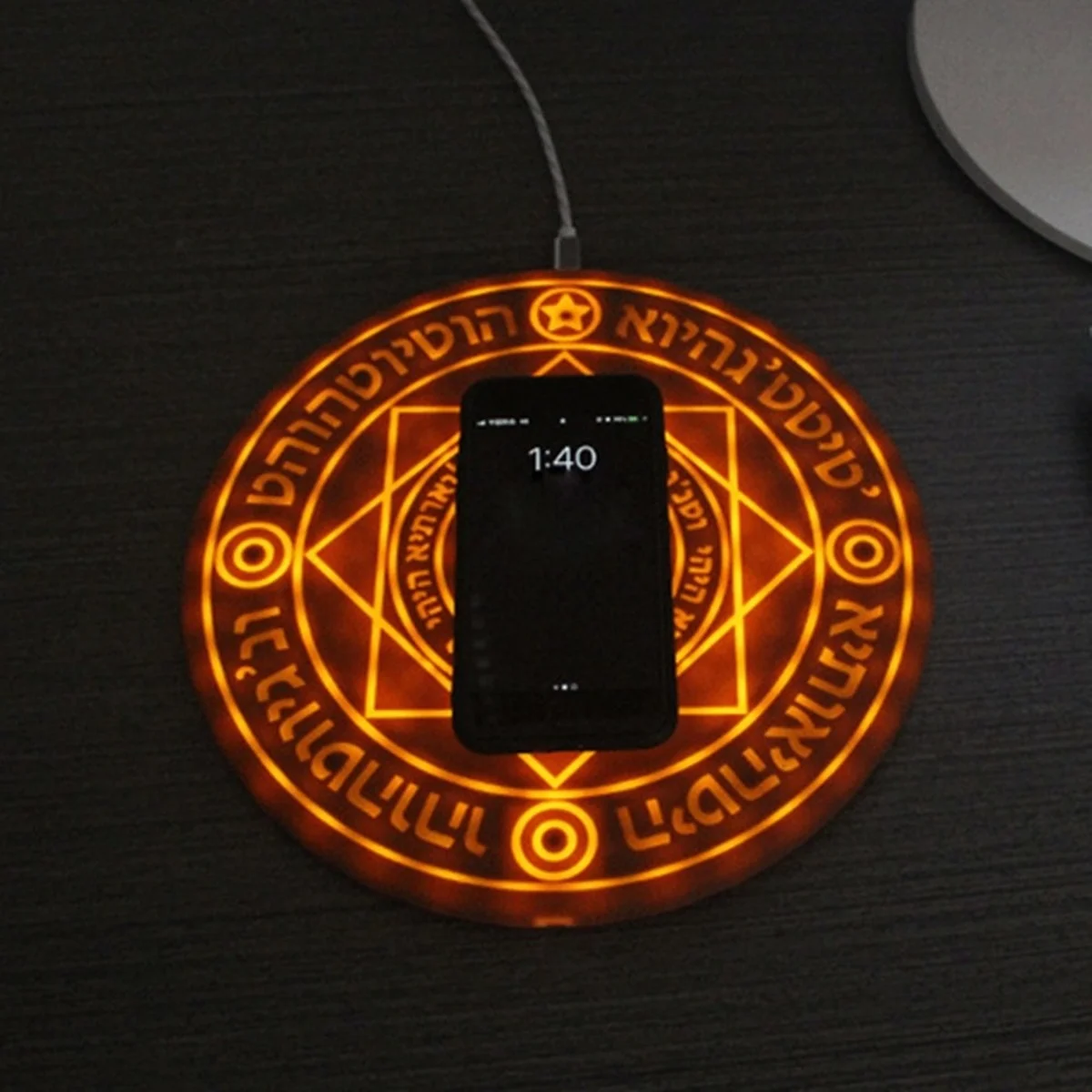 universal qi fast charging wireless charger 10w glowing magic array charger with light for iphone samsung mobile phone free global shipping