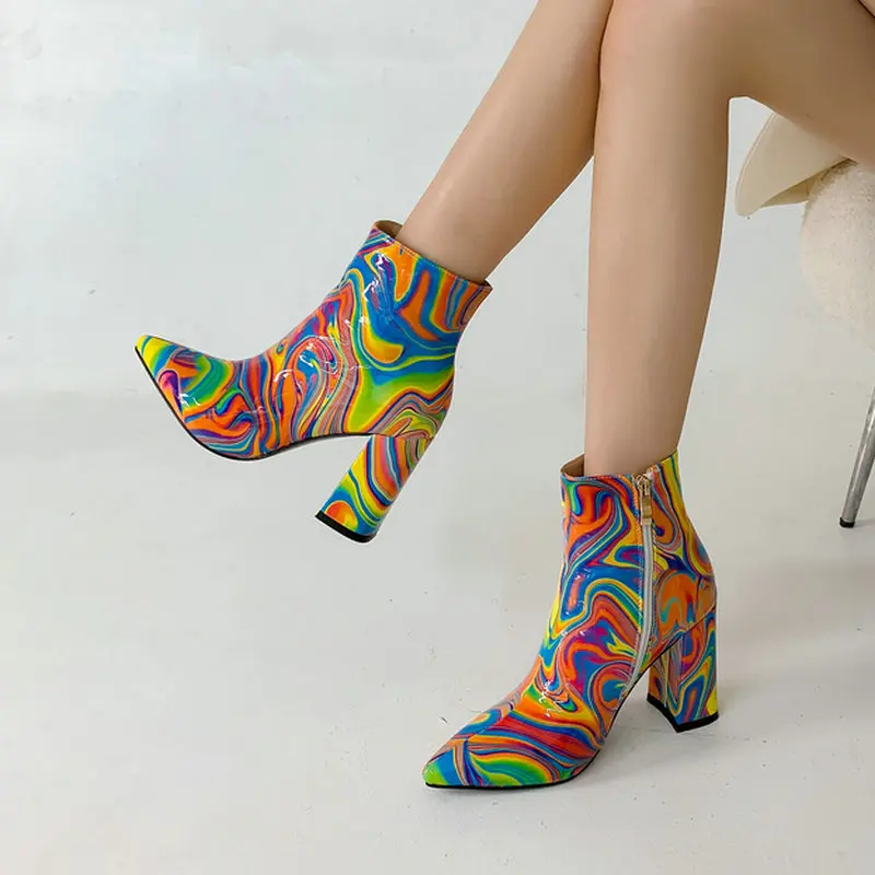 2022 Women Ankle Boots Patent PU Leather Pointed Toe Square High Heel Ladies Short Boots Mixed Color Side Zipper Dress Shoes