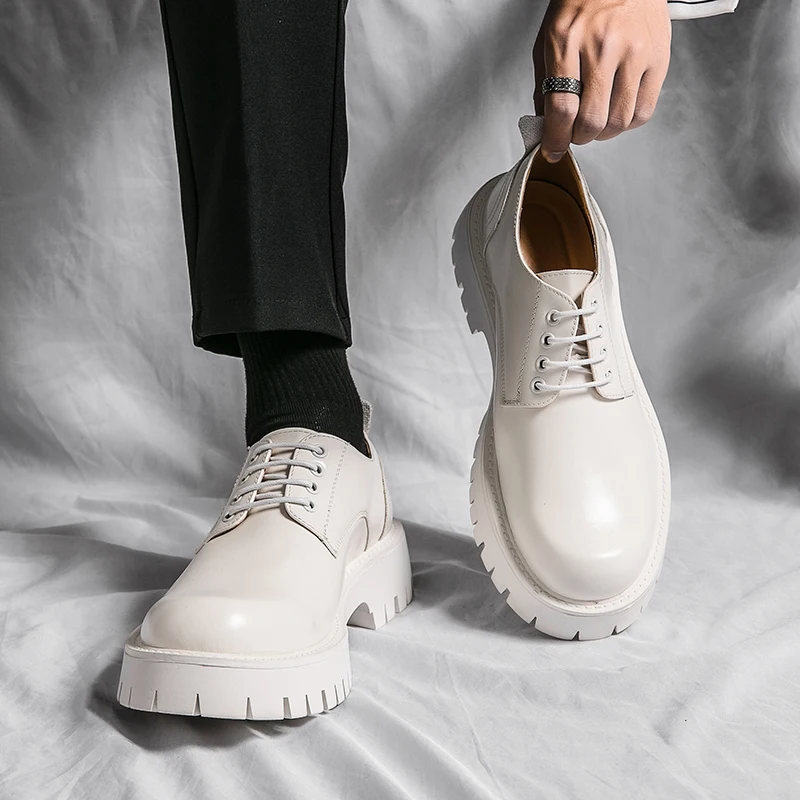 

Туфли-оксфорды мужские деловые, броги, на толстой подошве, на шнуровке, офисные строгие, белые