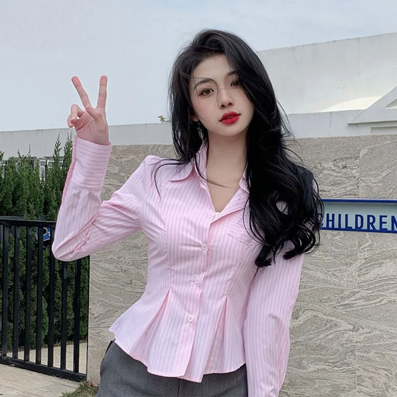 Женская рубашка в полоску