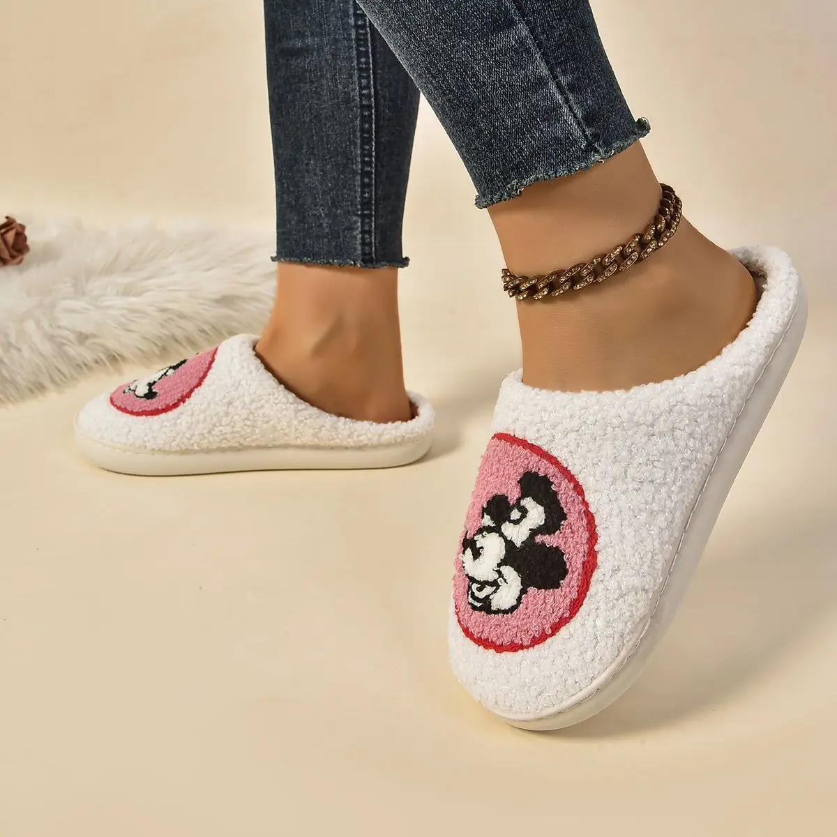 Новые морозостойкие теплые повседневные тапочки в парном стиле домашние