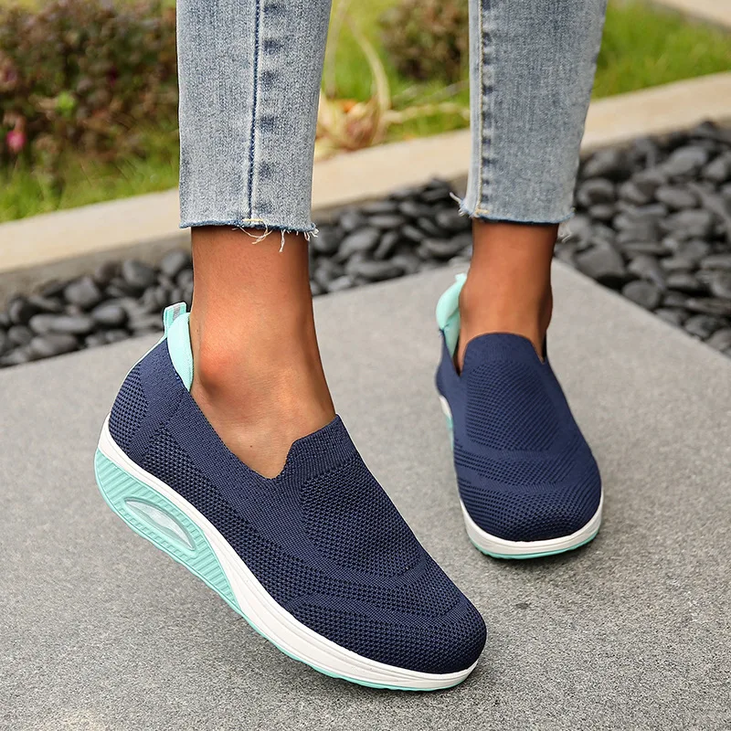 

New Casual Shoes Ladies Thick Bottom Casual Sneaker Mesh Walking Shoes Women Shoes Slip-on Female Loafers Black Sock Footwear