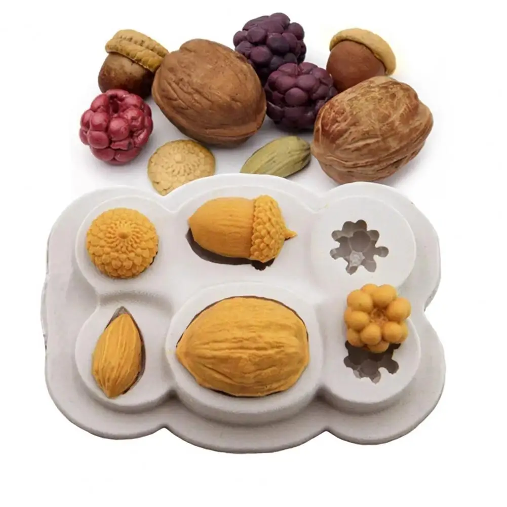 

Practical Spices Cake Mold Easy to Clean Silica Gel Children Holiday Baking Mold Anti-deformed Fondant Mold for Kitchen