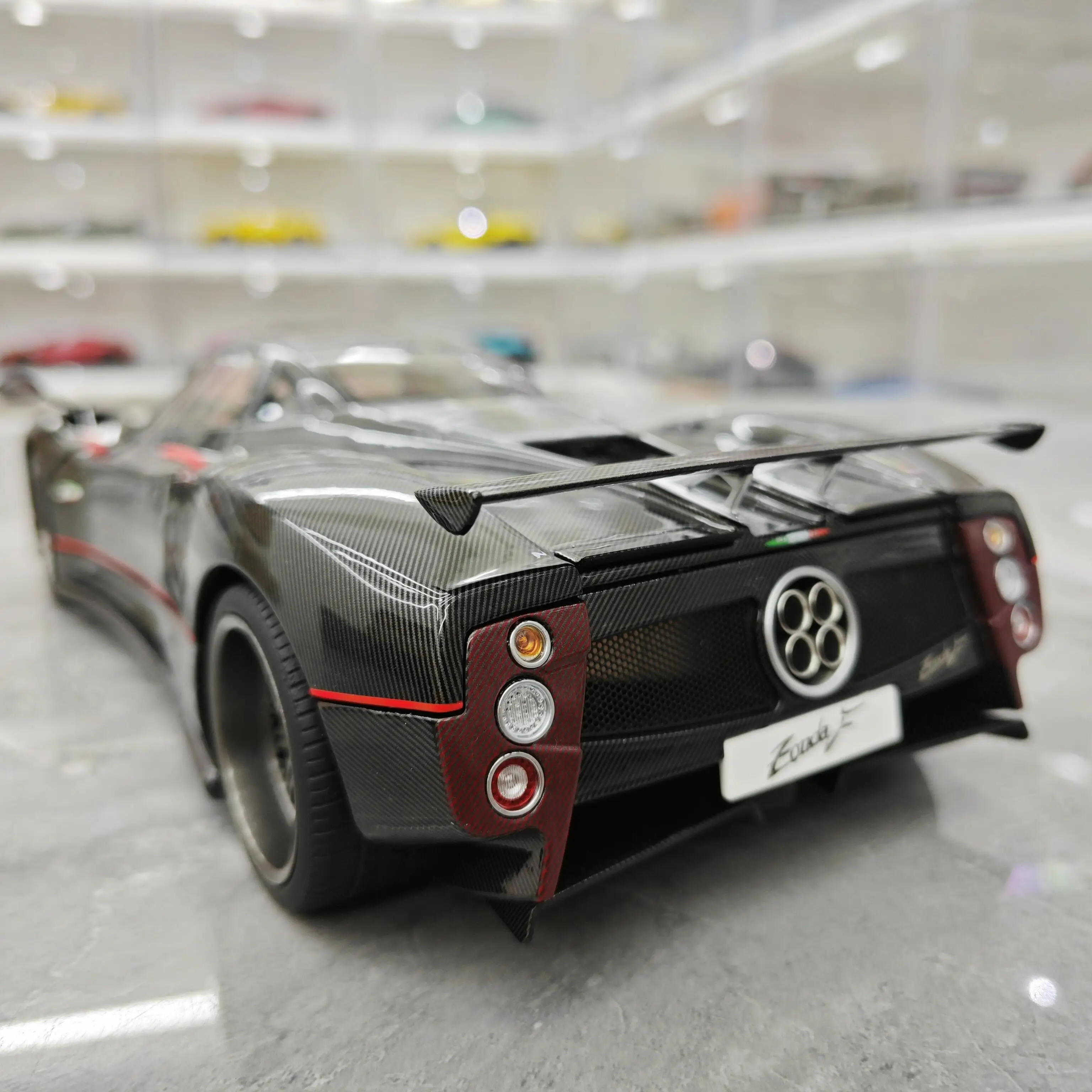 Почти Настоящая модель автомобиля высшего класса 1:1 для Pagani Zonda F копия сплава