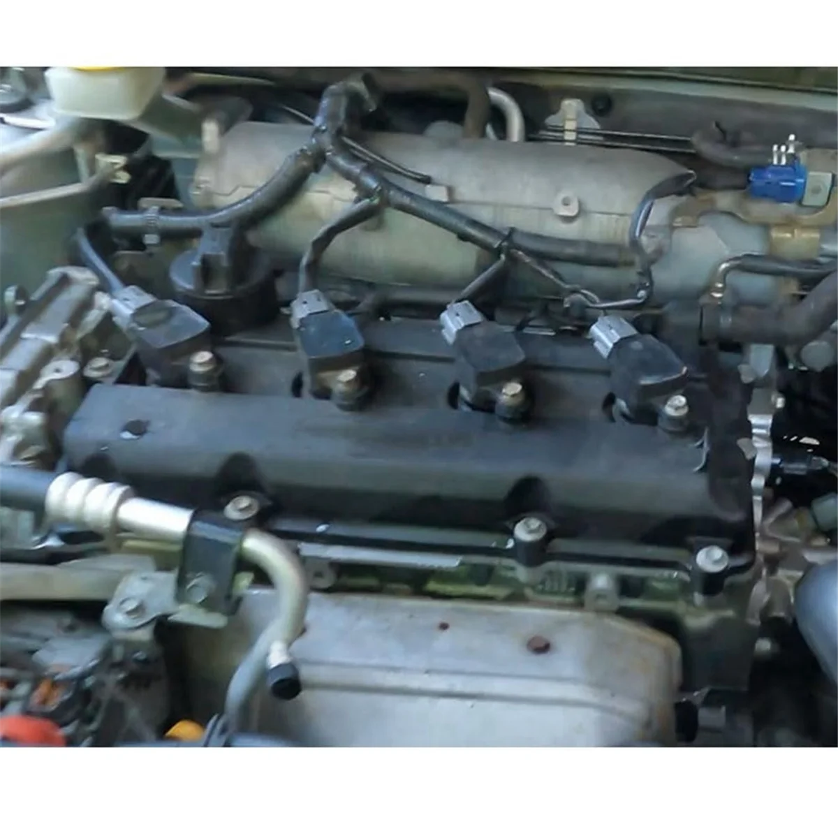 Крышка клапана двигателя автомобиля 13264-8H303 132648 H303 для Nissan Qijun T30 Quest Altima