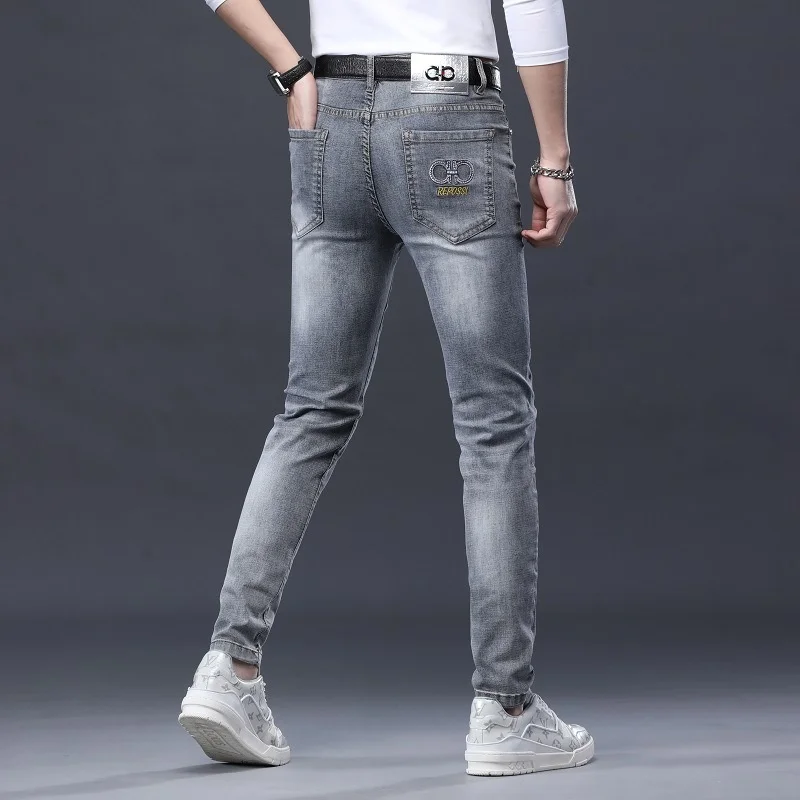 

New low-waisted jeans men's ripped holes, washed, polished, white, slim, straight, youth trend, elastic, all-match camping jeans