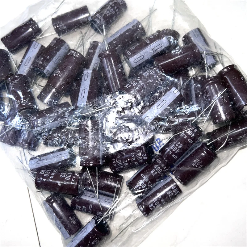 

UCC EKXJ401ELL820MLN3S 82uF 400VDC General Purpose Aluminum Electrolytic Capacitor