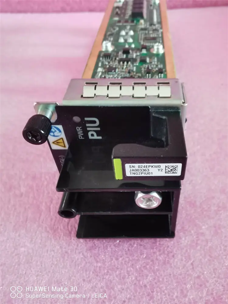 

1 шт. для платы доступа питания OSN6800 TNG2PIU01