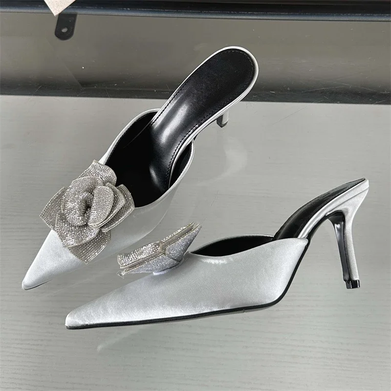 Eilyken новый дизайн шелковые шлепанцы с кристаллами и цветами острым носком модные