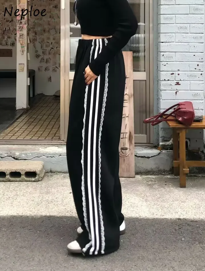 Neploe Кружевные брюки из хлопка