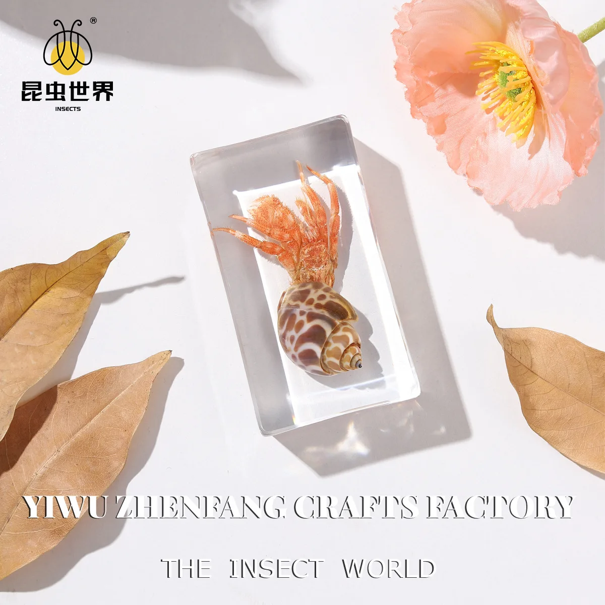 Миниатюрная статуэтка насекомых из полимера