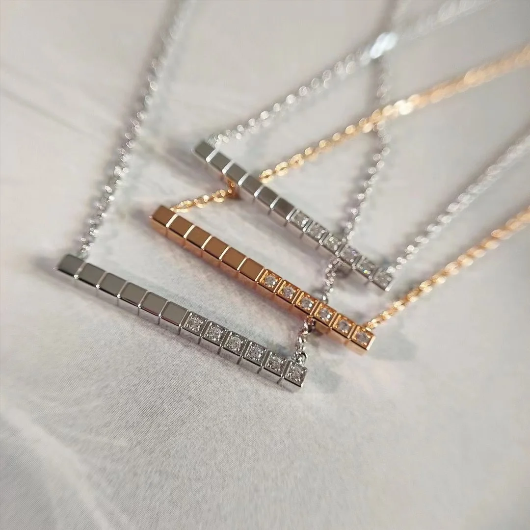 

Женское ожерелье из розового золота, с бриллиантами