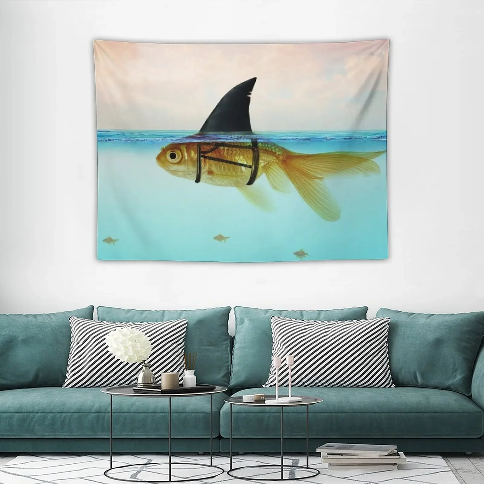 Гобелен с золотыми рыбками и плавниками акулы забавное украшение настенный