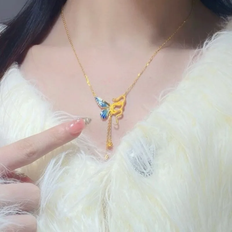 Китайское ожерелье в виде бабочки