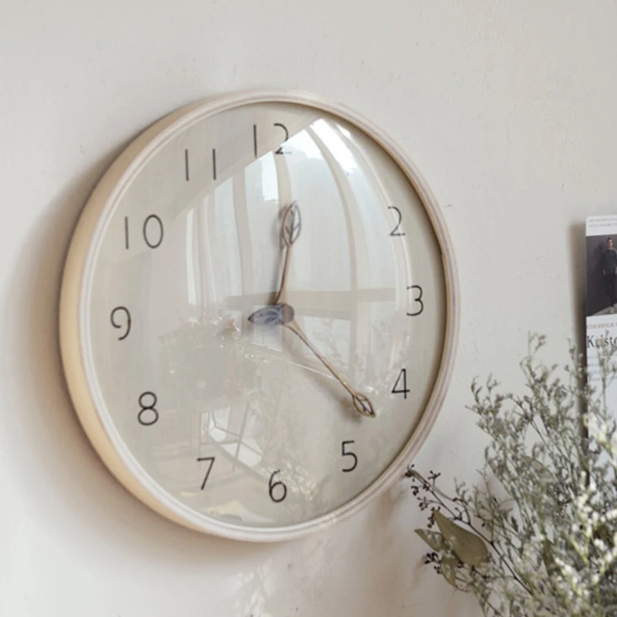

Fashion Simple Nordic Design Wood Clock Wall Hanging Living Bed Room Watches Unusual Silent Horloge Murale Home Decorating Items