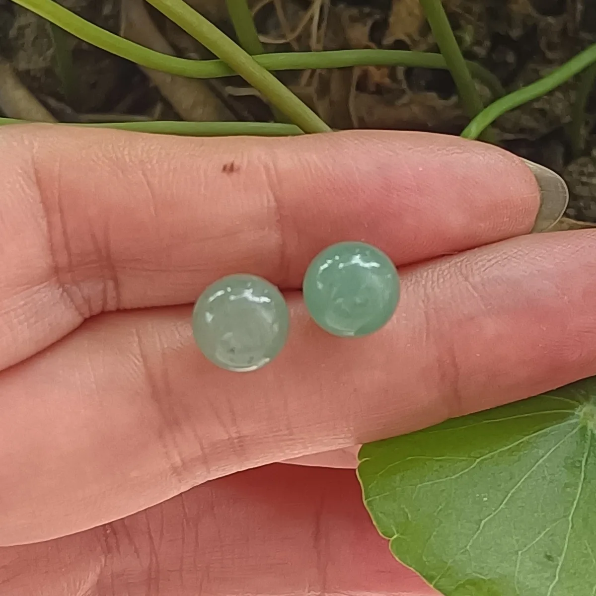 

Голубой песок, малахит, хрусталь, Howlite, авантюрин, лазурит, тигровый глаз, сердолик, золотистый камень, унакита, круглая искусственная шпилька