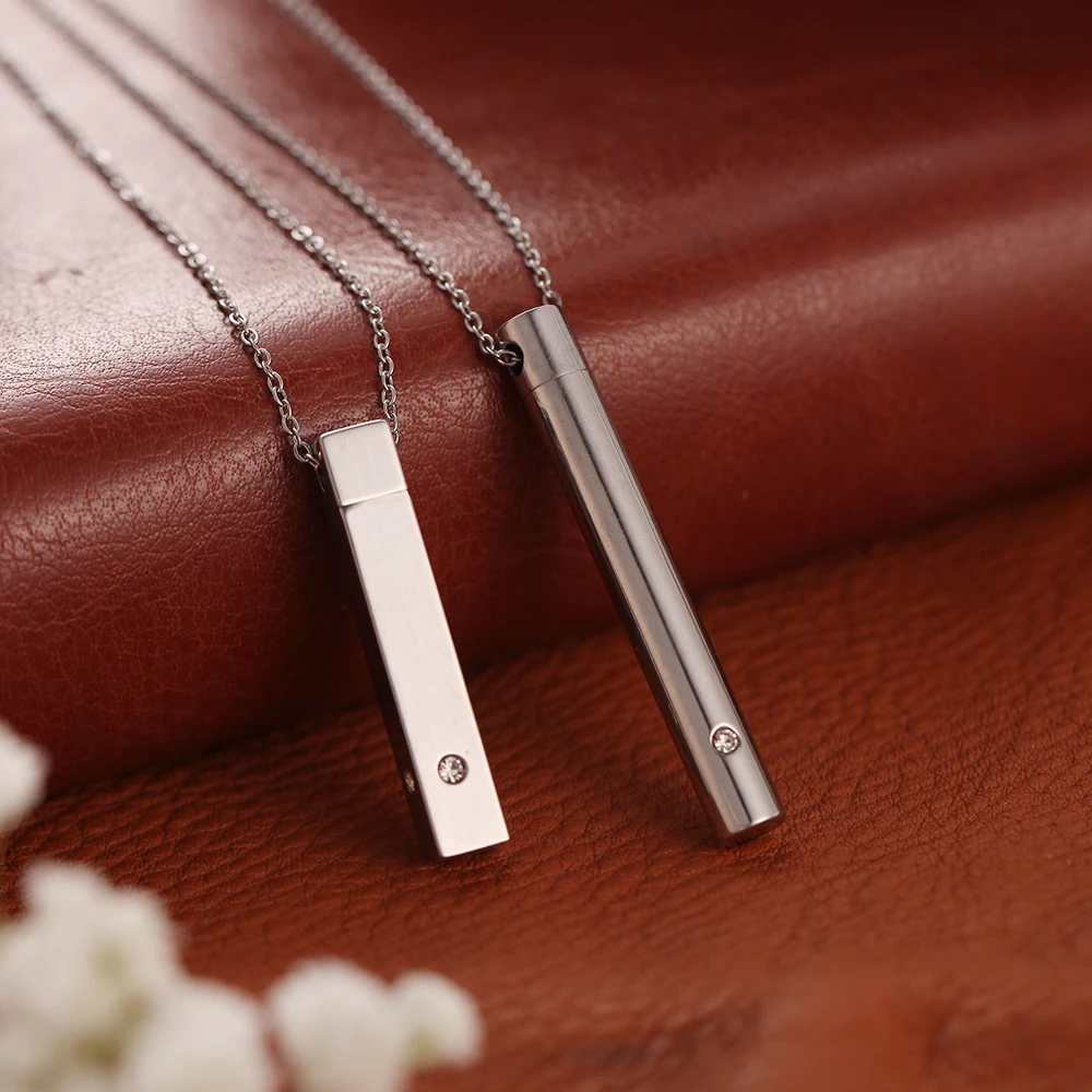 Stainless Steel Aromatherapy Jewelry Aroma Diffuser Necklace Lockets Cylinder Crystal Essential Oil Diffuser Pendant Necklace