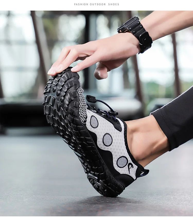

New Men Tennis Shoes Men Mountaineering Sports Outdoor Fishing Shoes Gym Mesh Upstream Shoes Breathable Wear-Resistant Sneakers