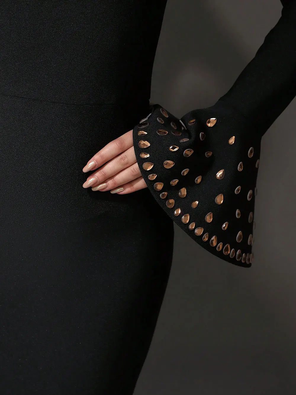 2024 элегантное женское легкое роскошное бандажное платье с бисером и