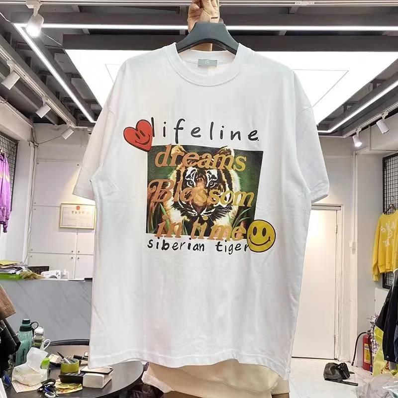 

Creative lettering tiger print round-necked short-sleeved T-shirt loose style for men and women