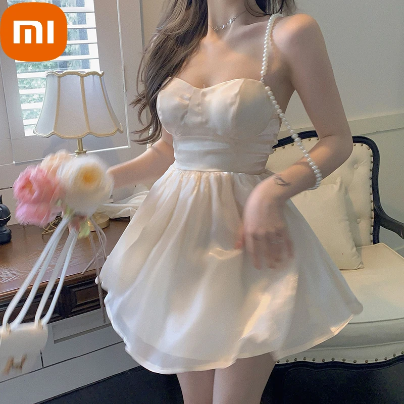 

Женское мини-платье с высокой талией, без бретелек, с открытой спиной