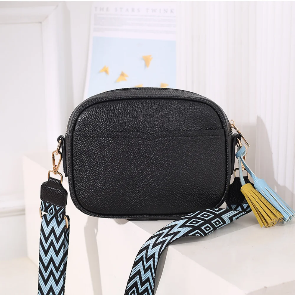Fashion PU Leather Crossbody Sling Bags Women Fashion Tassels Guitar Strap Shoulder Bag Female Simple Versatile Small Square Bag