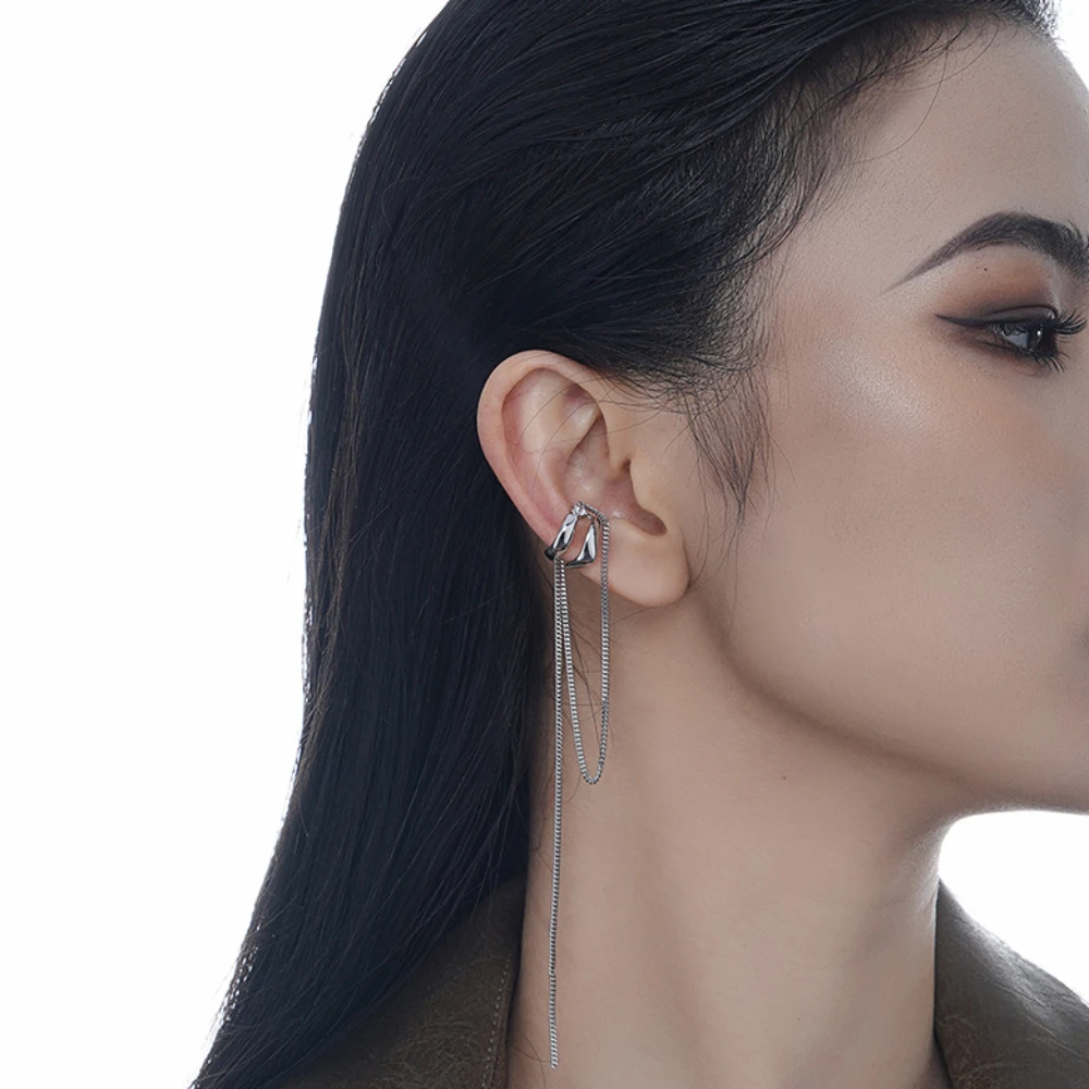 Женские серьги серьги-клипсы без ушных отверстий двухслойные с вырезами модные