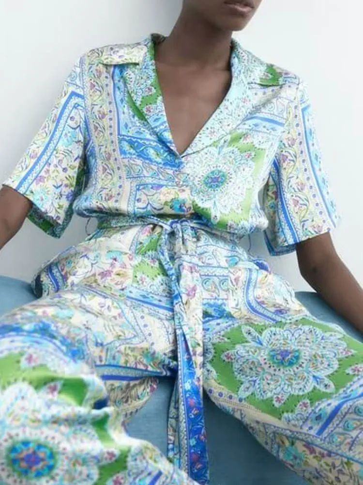 

Kumsvag 2022 Summer Women Satin Shirts Blouses Tops Fashion Print Floral Short Sleeve Sashes Bow Female Street Top Clothing