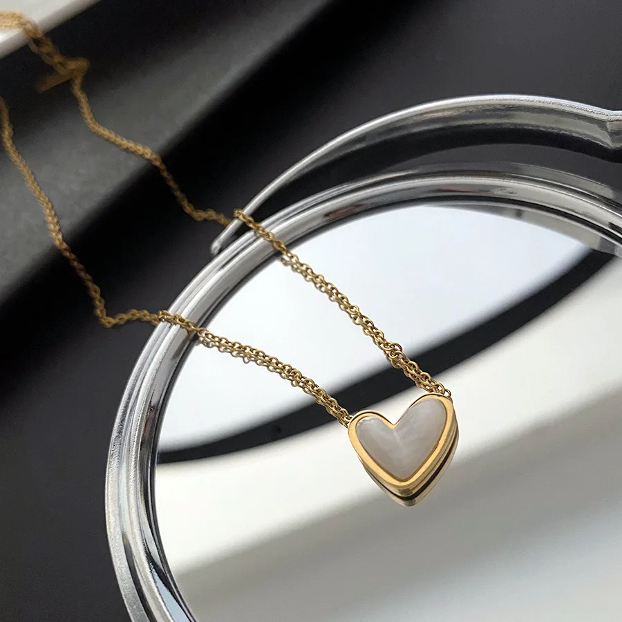 

Natural Opal Heart Necklaces for Women Stainless Steel Heart Pendants Goth Jewelry Vintage Aesthetic Heart Choker Chain Necklace
