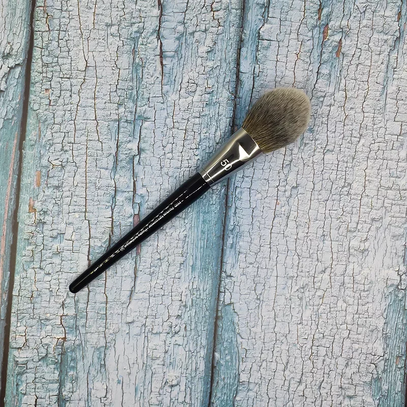 

1Pcs High-end Large Peach-shaped Loose Powder Brush Professional Blush Mixed Liquid Foundation Makeup tool
