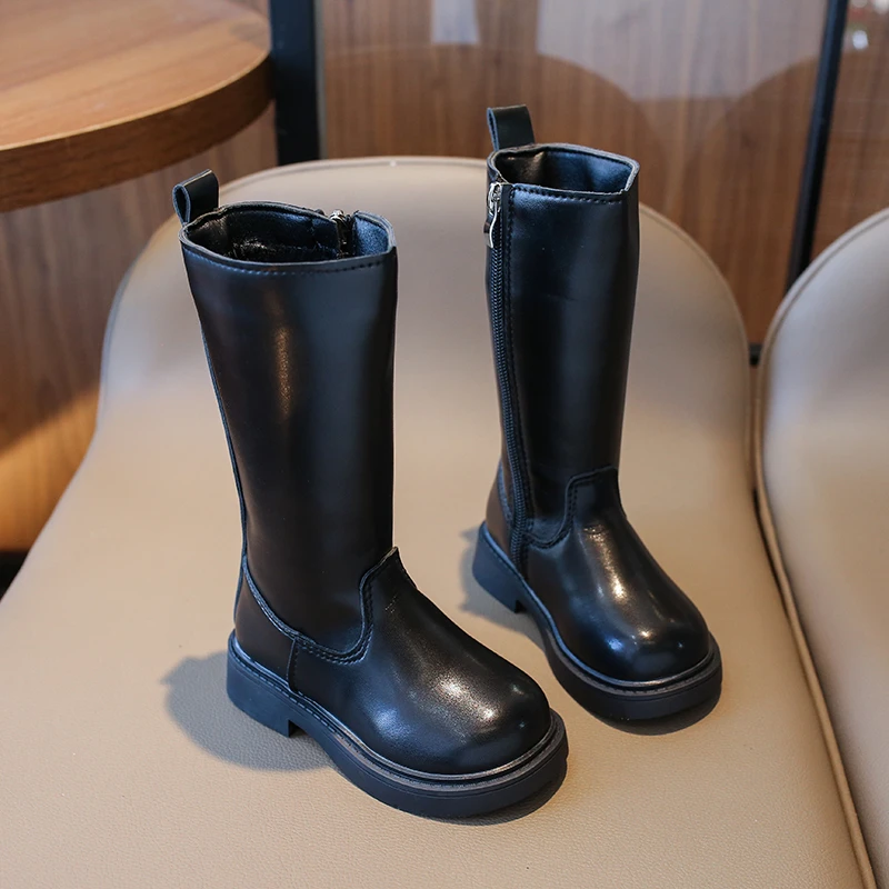 Черные ботильоны для девочек весенний сезон модная обувь на плоском каблуке с