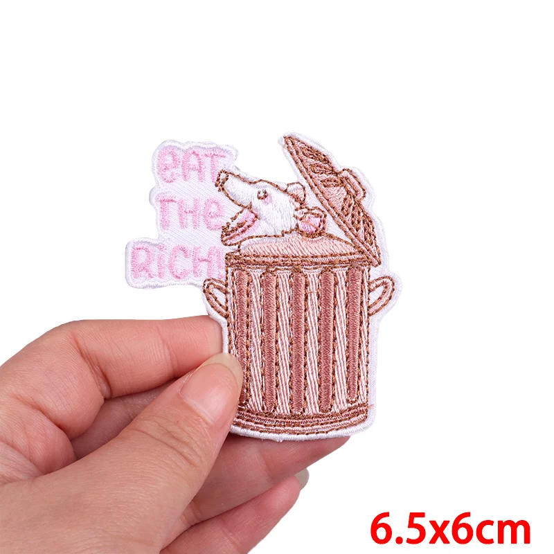 Animal Possum Cat Turtle Embroidery Patches For Clothing Thermoadhesive On Clothes Iron Badge DIY