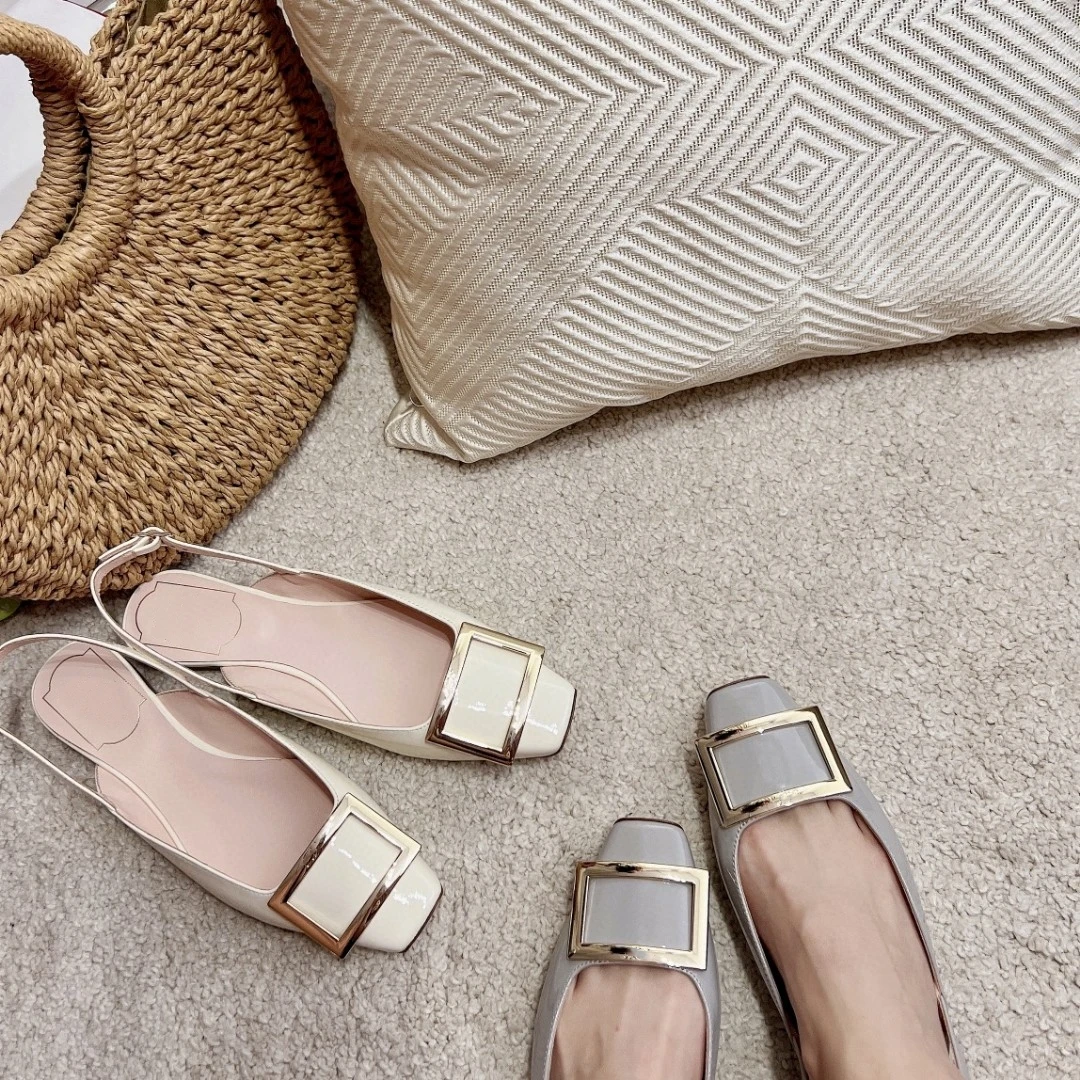 2023 Women's Shoes Spring and Summer Square Buckle Flat Sandals Square Toe Shallow Mouth Buckle Toe Shoes