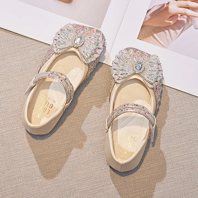 Детские блестящие босоножки с бантом на весну/лето