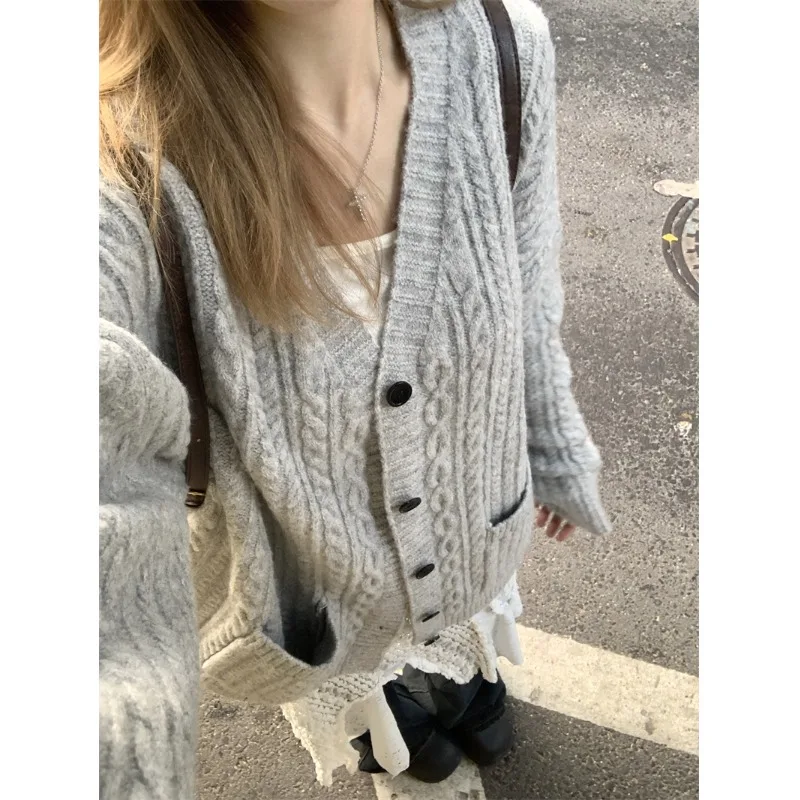 Универсальный вязаный свитер с v-образным вырезом Idle Sle женский зимний 2024 новый