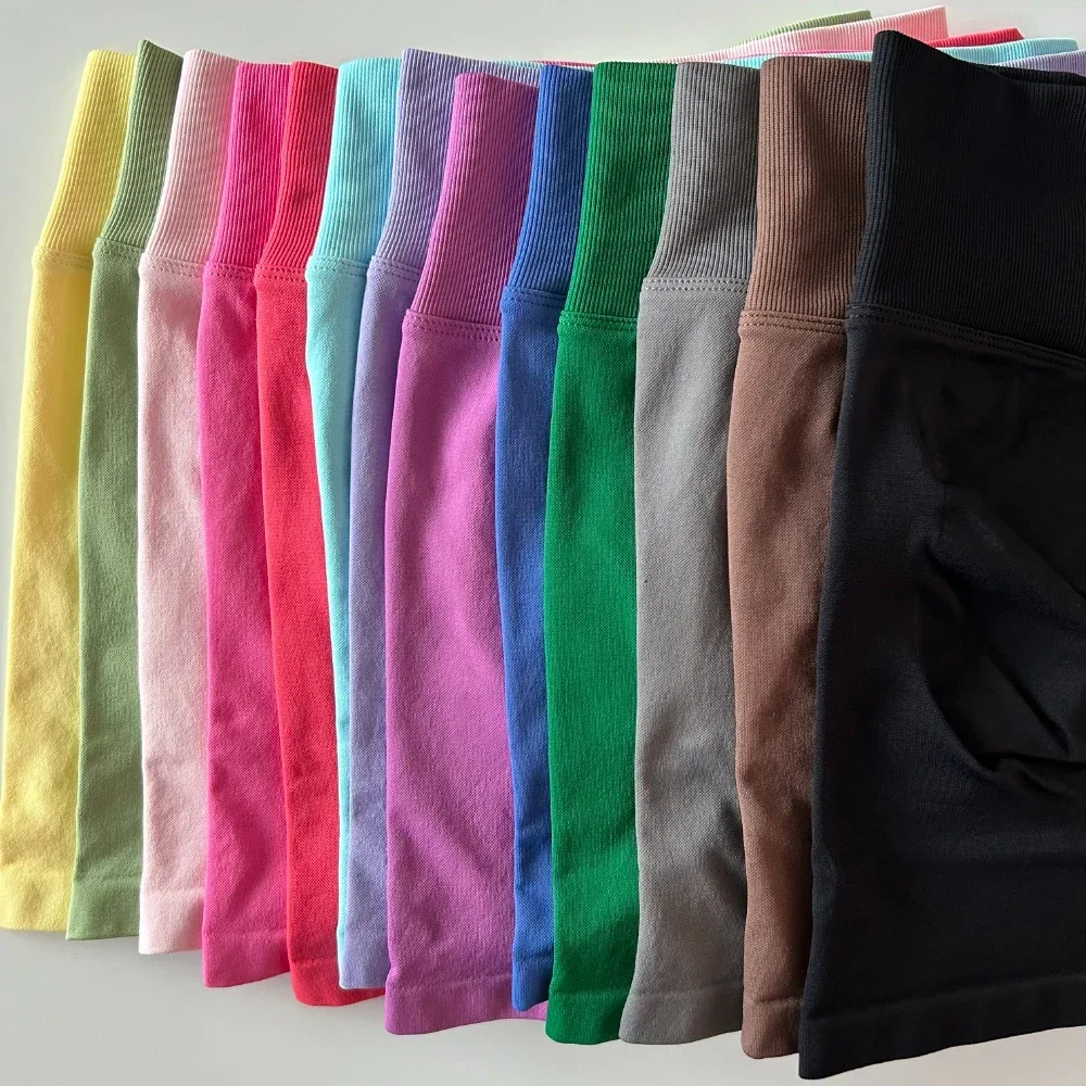 Динамические шорты бесшовные женские для йоги в рубчик с высокой талией