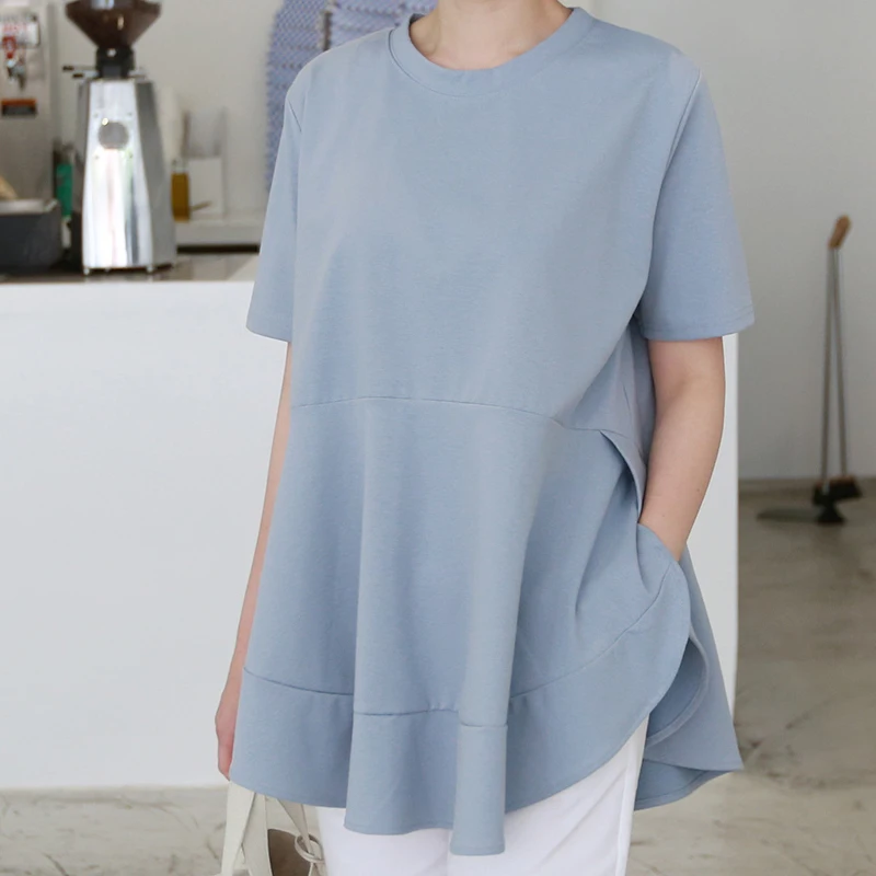 

Футболка женская свободного кроя, Повседневная Базовая рубашка, Длинный топ в стиле Харадзюку, с Боковым Разрезом и оборками, белый черный, на лето