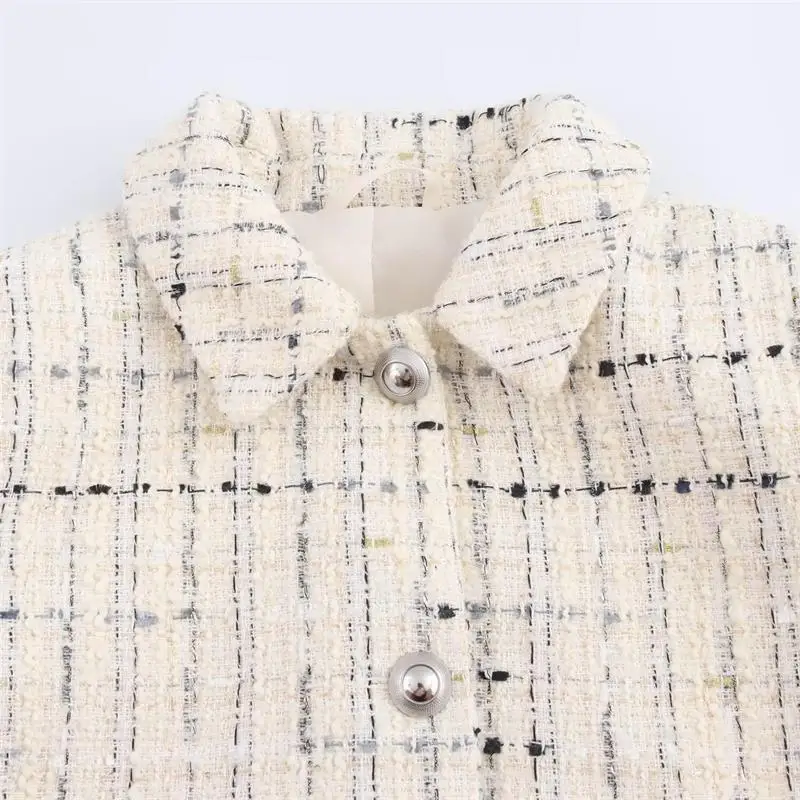 Куртка женская короткая Осенняя теплая на осень