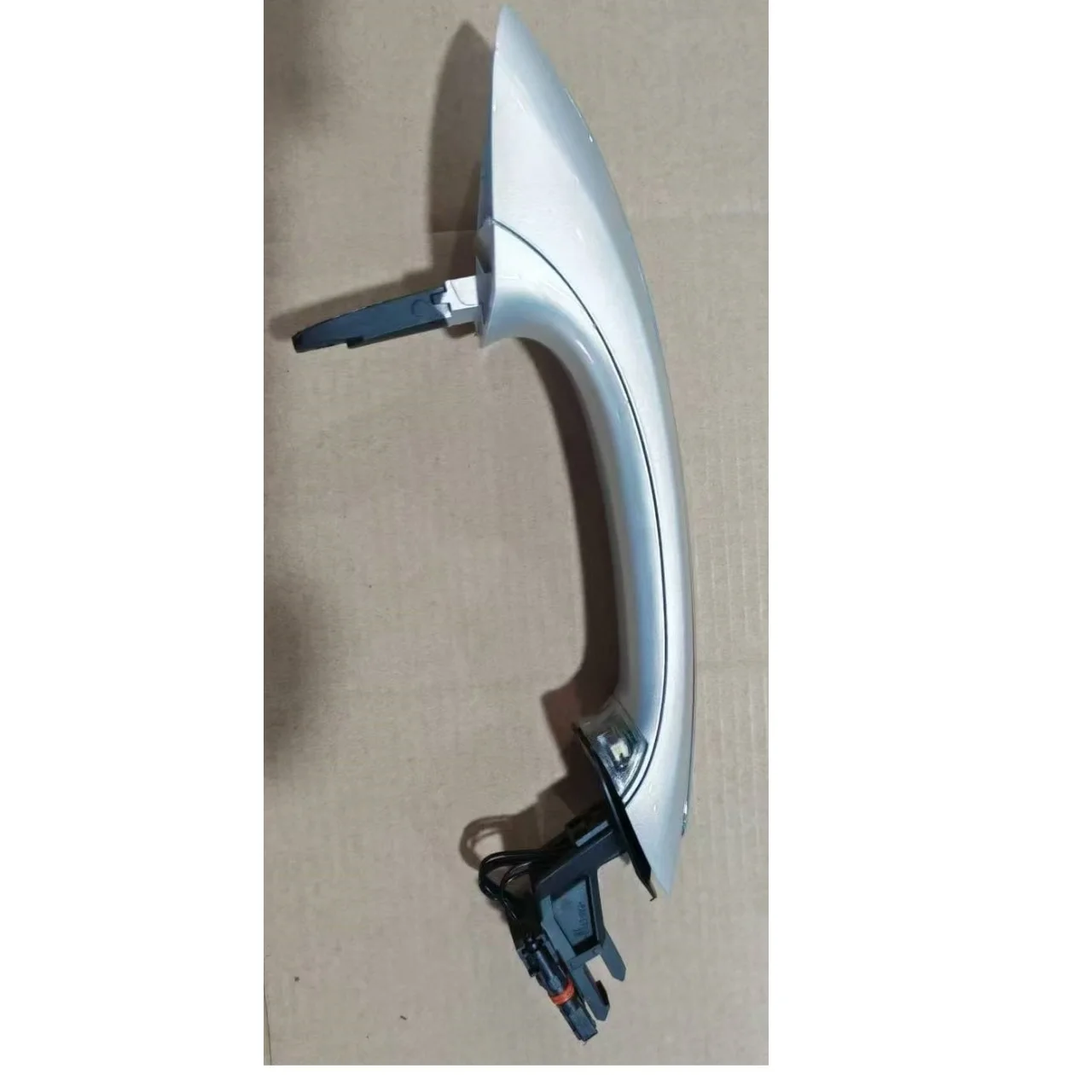 

Внешняя дверная ручка, комфортный доступ, без ключа для BMW 5 7 серии F01 F02 F06 F10 F01 F03 F04 520d 520i 525d 528i 530d 530i