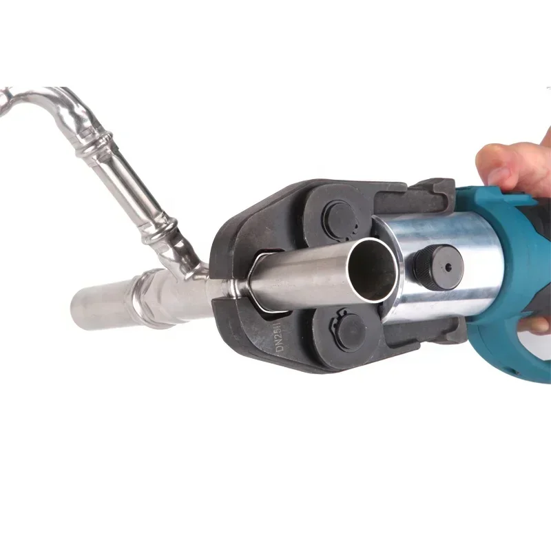 Фото ZUPPER Pressatrice Multistrato PZ-1550 Propress Гидравлический Pro Пресс Инструмент для сантехнических труб Аккумуляторный пресс Инструмент для медных труб Pex №2