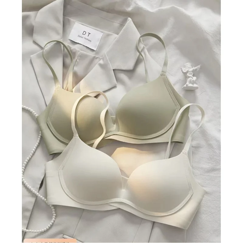 

Traceless underwear women's small breasts gathered to show the size of the breast to prevent sagging summer bra 2022 new hot sum