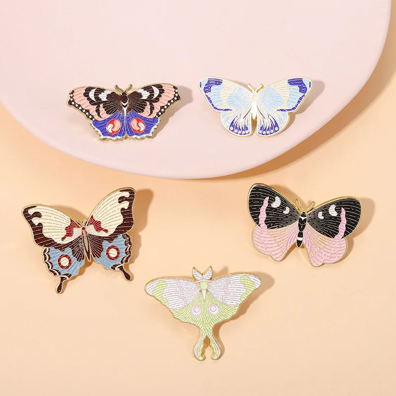 

Cartoon Color Butterfly Moth Insect Shape Metal brooch Personality Texture Exquisite Jewelry Oil dripping Metal Badge