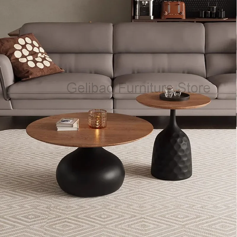 Круглый кофейный столик экономящий пространство уникальное минималистичное