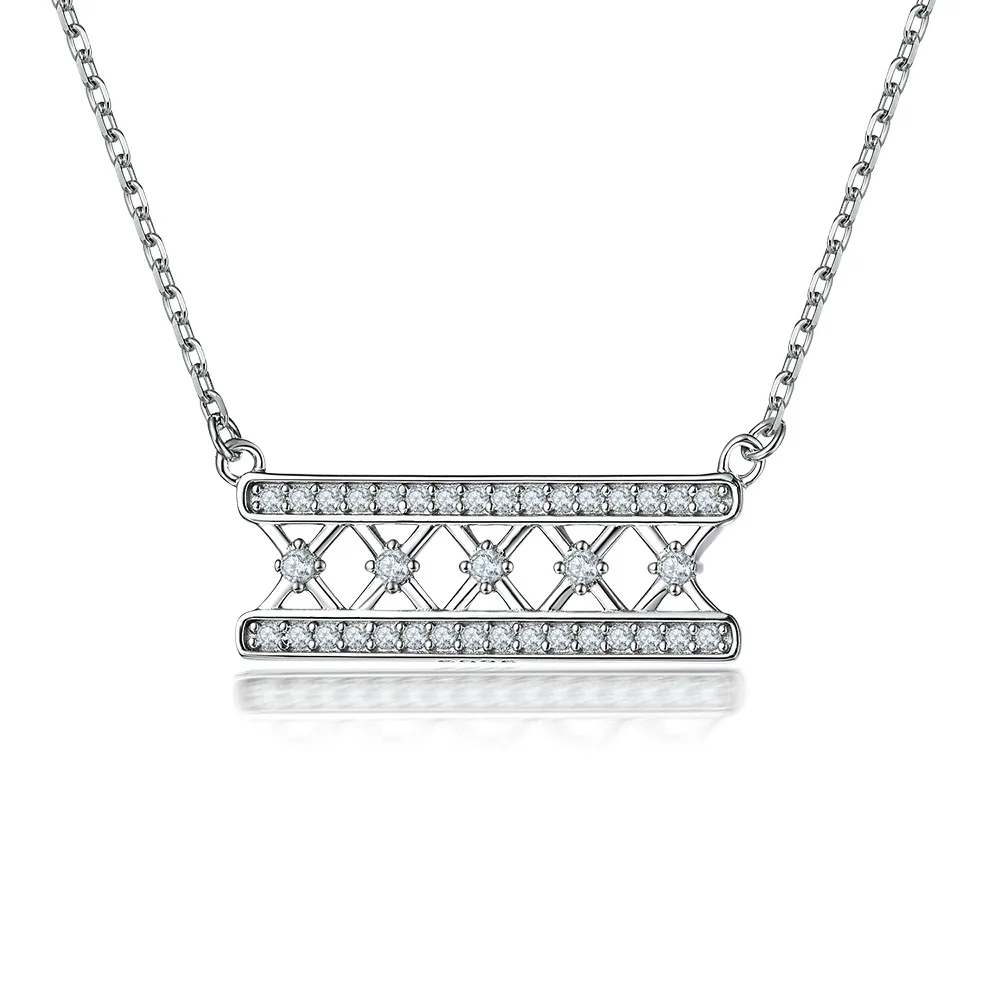 

Sterling Silver Necklace Women's Fashion Simple Ins Style Niche Design Sense Inlaid Round Zirconium Pendant Clavicle Chain
