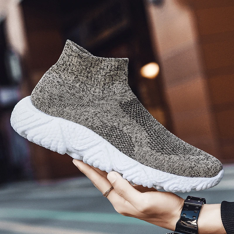 Men Shoes 2023 New Sneakers Men Lightweight Slip on Walking Shoes Breathable Outdoor Running Sneakers Male Tennis Shoes